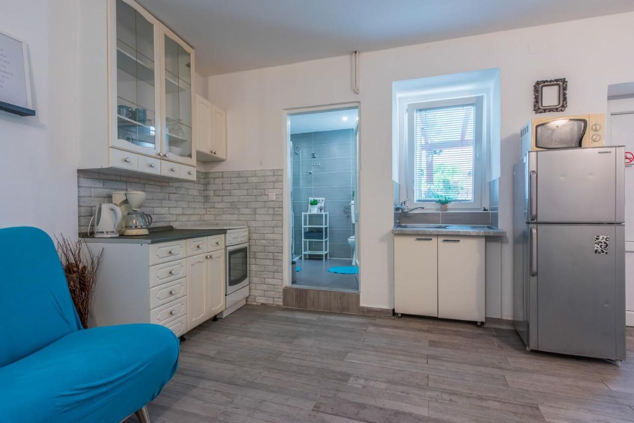 Apartments Kalla 크리크베니카 외부 사진
